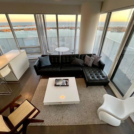 Presidential Suite Heart Of Downtown With Stunning View Toronto Exteriér fotografie