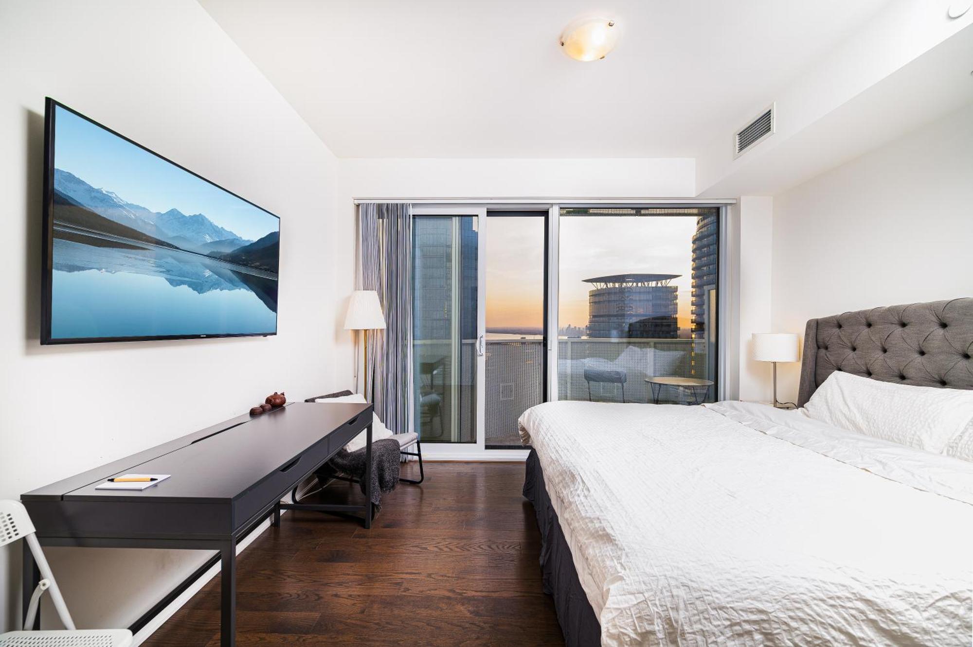 Presidential Suite Heart Of Downtown With Stunning View Toronto Exteriér fotografie