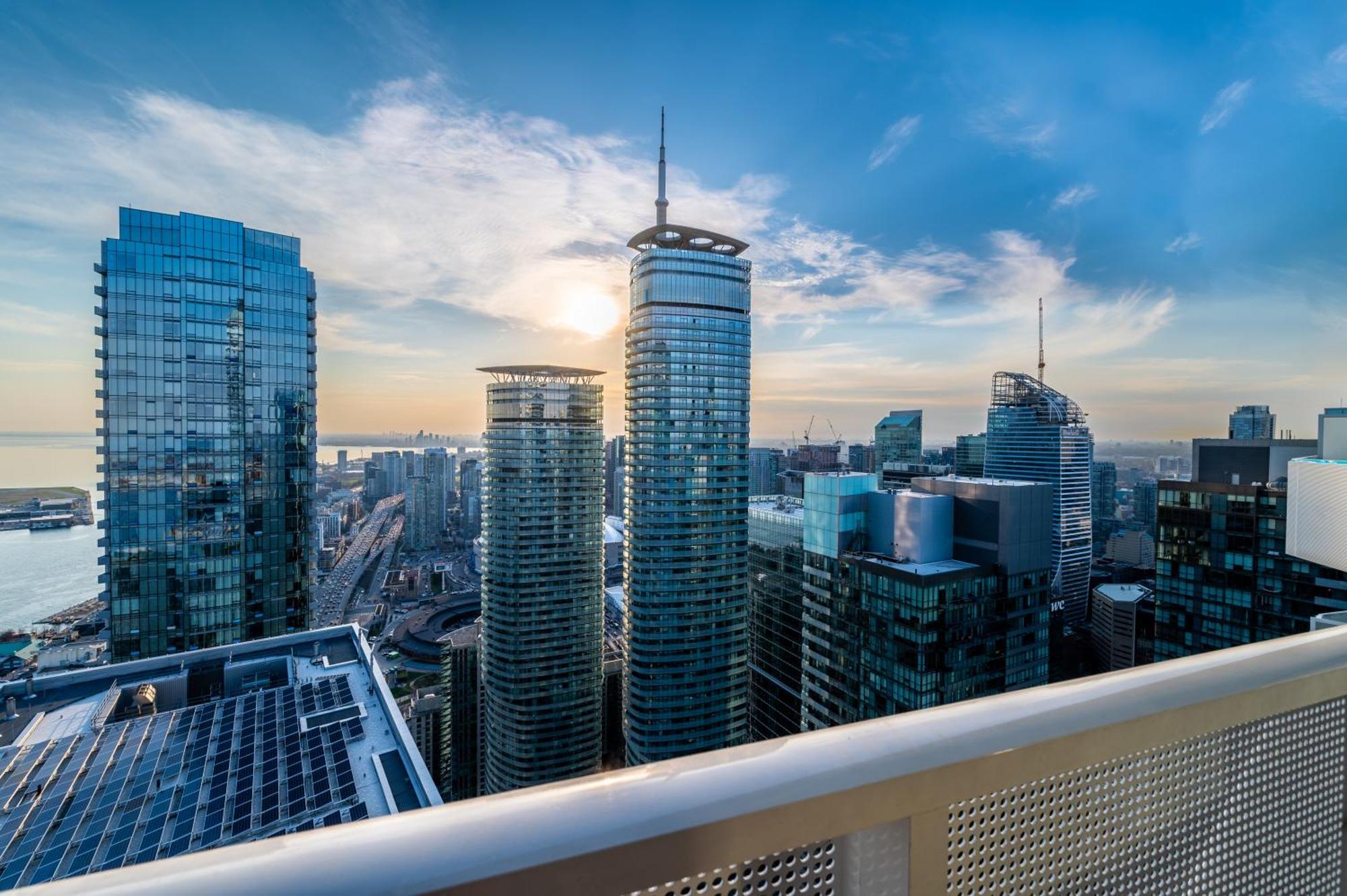 Presidential Suite Heart Of Downtown With Stunning View Toronto Exteriér fotografie